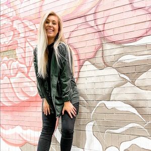 Meet your Posher, Vanessa